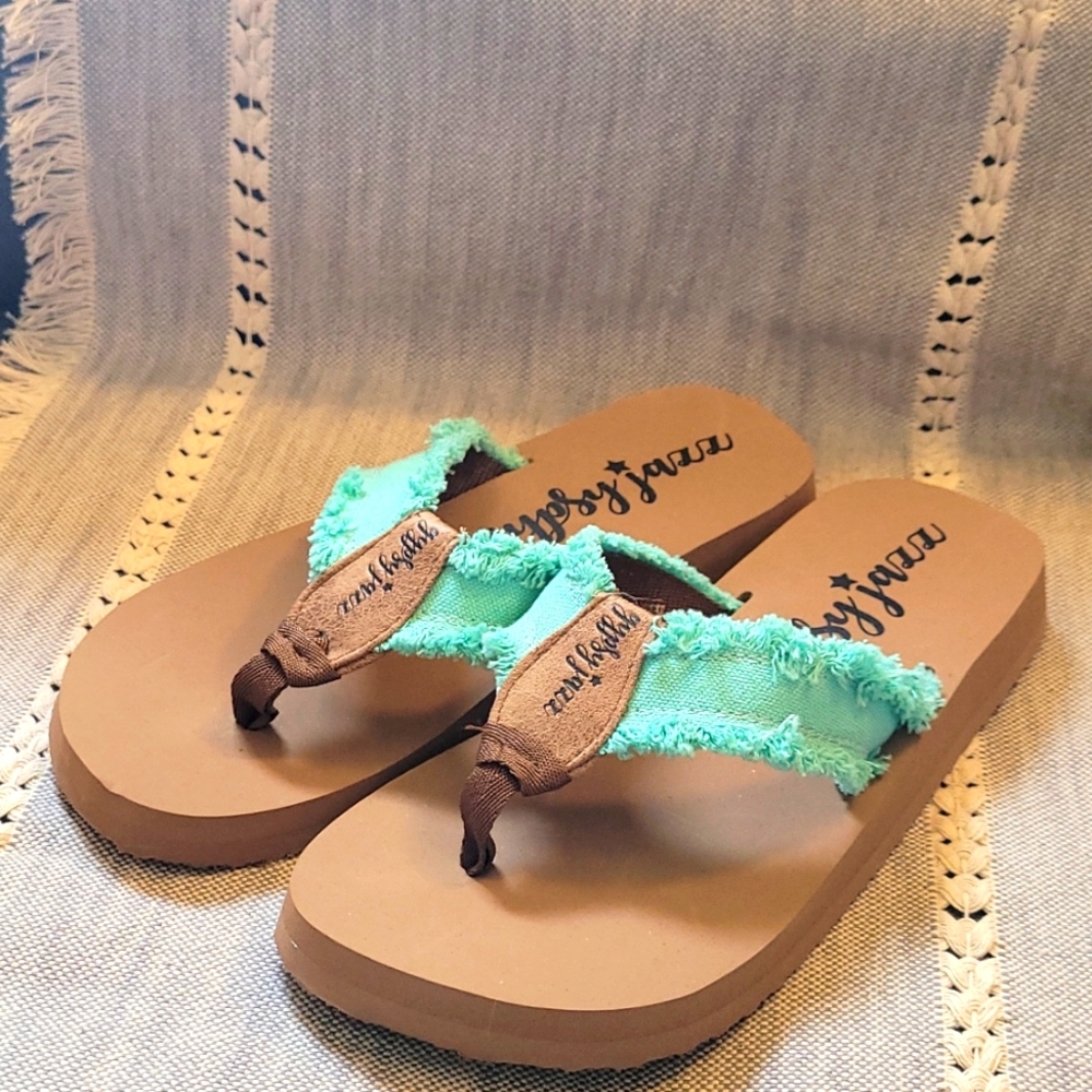 Never worn, Gypsy Jazz Encore Flip Flop